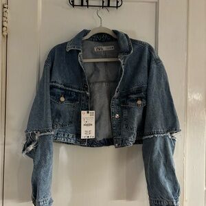 zara Blue denim jacket with a relaxed fit, great for casual wear #denimjacket